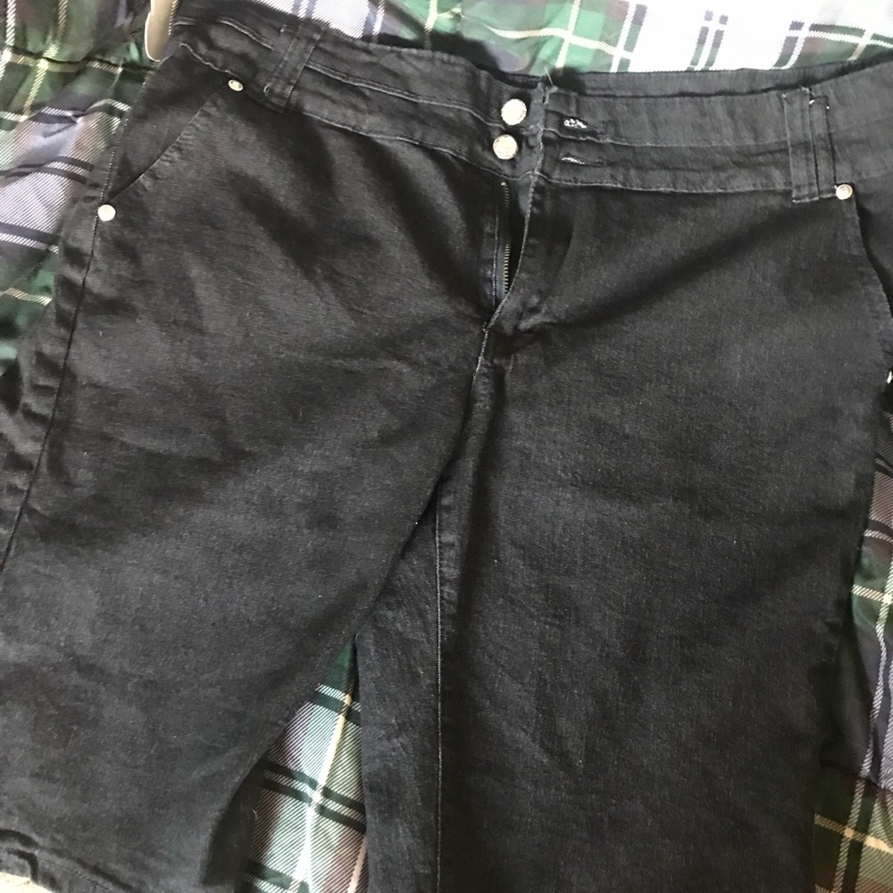Cute bermuda shorts